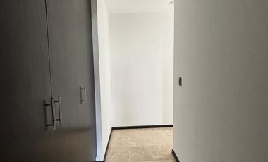 CASA RESIDENCIAL EN RENTA EN EL CLUB Y DENTRO DEL CAMPO DE GOLF TRES MARIAS