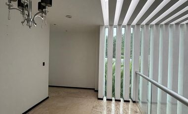 CASA RESIDENCIAL EN RENTA EN EL CLUB Y DENTRO DEL CAMPO DE GOLF TRES MARIAS