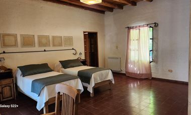 Casa en ALQUILER amoblada y equipada, en Chacras de Coria. Lujan de Cuyo.
