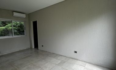 ALQUILER Casa en Fincas de Hudson