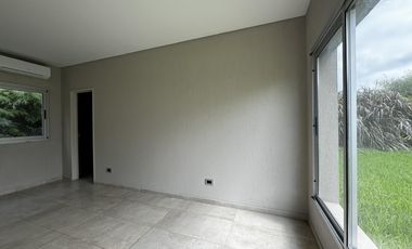 ALQUILER Casa en Fincas de Hudson