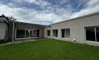 ALQUILER Casa en Fincas de Hudson