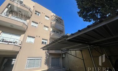 VENTA DEPTO 2 AMBIENTES AL FRENTE CON COCHERA - LOMAS DE ZAMORA