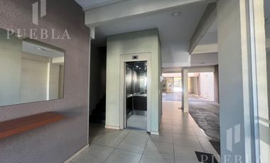 VENTA DEPTO 2 AMBIENTES AL FRENTE CON COCHERA - LOMAS DE ZAMORA