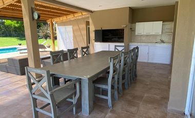 Casa en venta en Barrio Golf 1, Costa Esmeralda