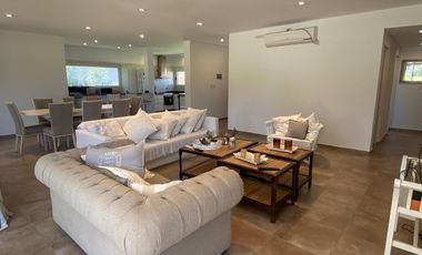 Casa en venta en Barrio Golf 1, Costa Esmeralda