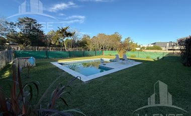 Casa 4 ambientes con pileta en alquiler - Guillermo E Hudson