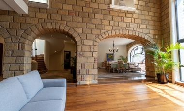 JARDINES DEL PEDREGAL CASA EN CONDOMINIO