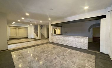 Edificio en Venta 1,183 m2 en el Centro de Tequisquiapan