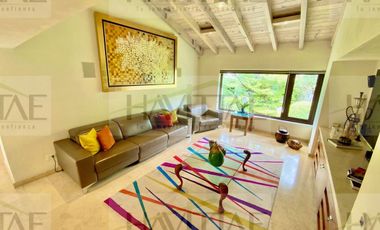 Casa Magnifica con Jardín  en Tenis San Francisco