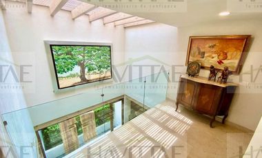 Casa Magnifica con Jardín  en Tenis San Francisco