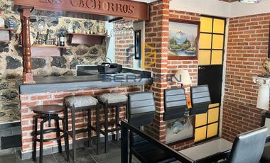 CASA DE CAMPO AMUEBLADA CON CABALLERIZAS EN  PRADERAS DEL POTRERO, HIDALGO