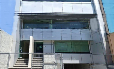 Edificio en venta para oficinas a 1.5 Km de la Alameda Hidalgo, Qro.
