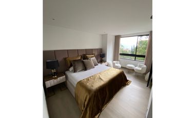 ARRIENDO HERMOSO APARTAMENTO AMOBLADO DE LUJO EN EL POBLADO