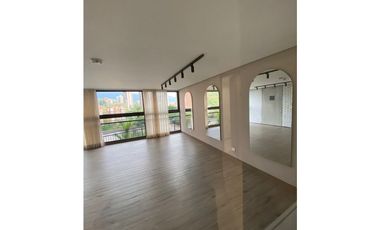 ARRIENDO HERMOSO APARTAMENTO AMOBLADO DE LUJO EN EL POBLADO