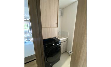 ARRIENDO HERMOSO APARTAMENTO AMOBLADO DE LUJO EN EL POBLADO