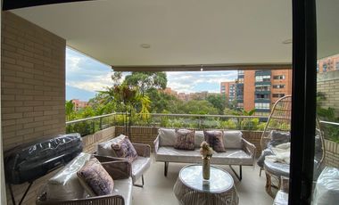ARRIENDO HERMOSO APARTAMENTO AMOBLADO DE LUJO EN EL POBLADO
