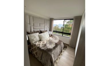 ARRIENDO HERMOSO APARTAMENTO AMOBLADO DE LUJO EN EL POBLADO