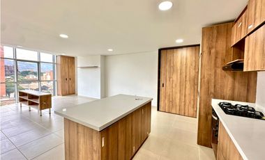 Apartaloft cerca a Laureles