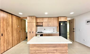 Apartaloft cerca a Laureles