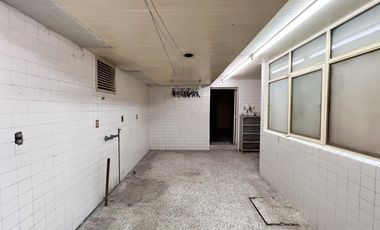 CASA EN CONDOMINIO SOBRE PASEO DE LA  REFORMA PARA REMODELAR