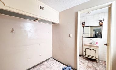 CASA EN CONDOMINIO SOBRE PASEO DE LA  REFORMA PARA REMODELAR