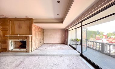 CASA EN CONDOMINIO SOBRE PASEO DE LA  REFORMA PARA REMODELAR