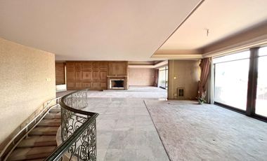 CASA EN CONDOMINIO SOBRE PASEO DE LA  REFORMA PARA REMODELAR