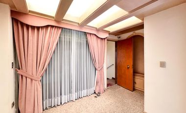 CASA EN CONDOMINIO SOBRE PASEO DE LA  REFORMA PARA REMODELAR