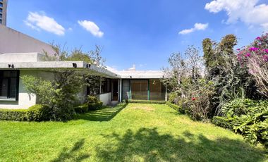 CASA EN CONDOMINIO SOBRE PASEO DE LA  REFORMA PARA REMODELAR