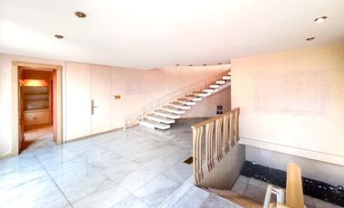 CASA EN CONDOMINIO SOBRE PASEO DE LA  REFORMA PARA REMODELAR