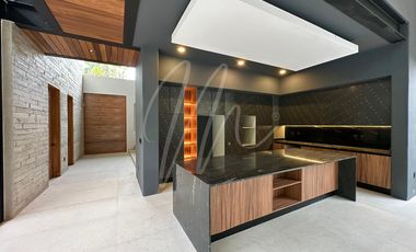Casa en Venta en Cancun, Villa Magna