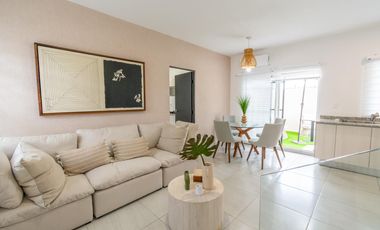 Casa en venta  con jardín Playa del Carmen”, “más espacio”, “estacionamiento propio”, “zona tranquila”