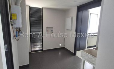 Departamento en Renta Huixquilucan - Bosque Real  25-3645 JAS