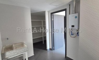 Departamento en Renta Huixquilucan - Bosque Real  25-3645 JAS