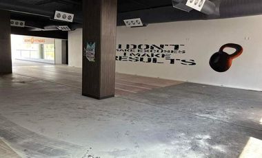 RENTA LOCAL COMERCIAL EN SANTA FE IDEAL PARA GYM