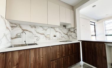 DEPARTAMENTO VENTA AV.PERU ESQUINA