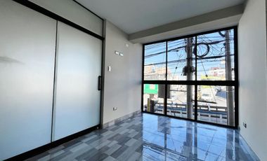 DEPARTAMENTO VENTA AV.PERU ESQUINA