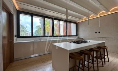 Casa en Venta o Renta en Cancun; La Laguna 1, Puerto Cancun