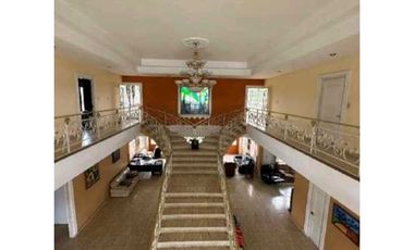 VENTA DE CASA EN DAVID URBANIZACION LAS PERLAS POR DEBAJO DEL AVALUO