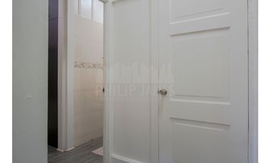 Venta de Casa | Dueño motivado | Ancon Zona de Balboa, Calle Gavilan.