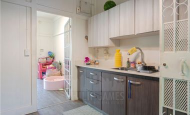 Venta de Casa | Dueño motivado | Ancon Zona de Balboa, Calle Gavilan.