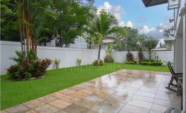 Venta de Casa | Dueño motivado | Ancon Zona de Balboa, Calle Gavilan.