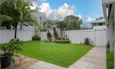 Venta de Casa | Dueño motivado | Ancon Zona de Balboa, Calle Gavilan.
