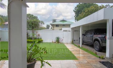 Venta de Casa | Dueño motivado | Ancon Zona de Balboa, Calle Gavilan.