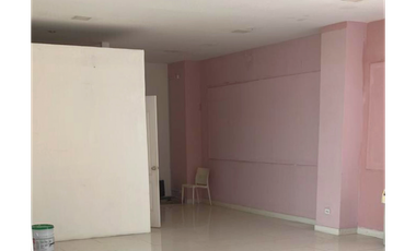 SEA CONFIABLE ALQUILA LOCAL EN BELLA VISTA PARA OFICINA