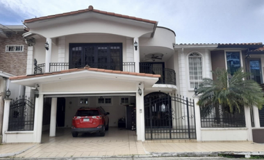 BRISAS DEL GOLF / RIVIERA COLONIAL / 264M / DUPLEX / 3 HABITACIONE JC