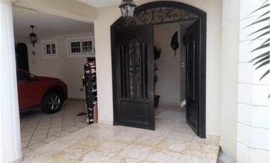 BRISAS DEL GOLF / RIVIERA COLONIAL / 264M / DUPLEX / 3 HABITACIONE JC