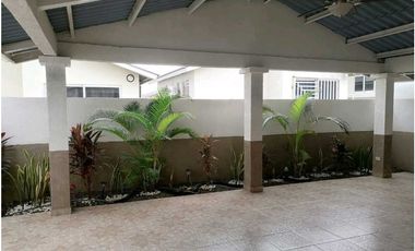 VENDO CASA EN PLAYA DORADA VILLA MARINAII