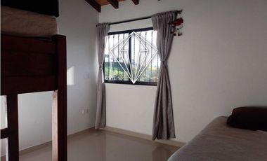 FINCA EN ARRIENDO EL CARMEN DE VIBORAL